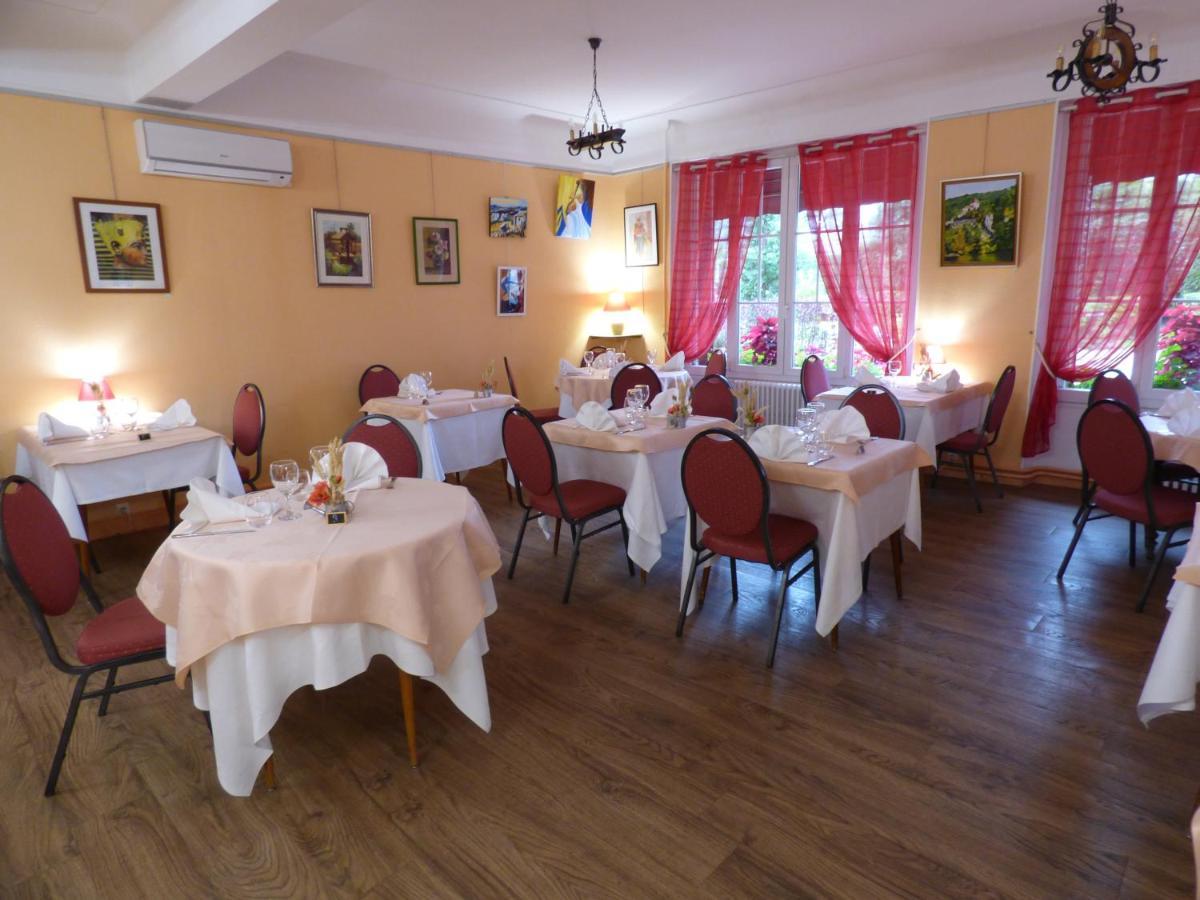 Le Chalet De La Foret Hotel 3 Etoiles Et Restaurant Vierzon Zewnętrze zdjęcie