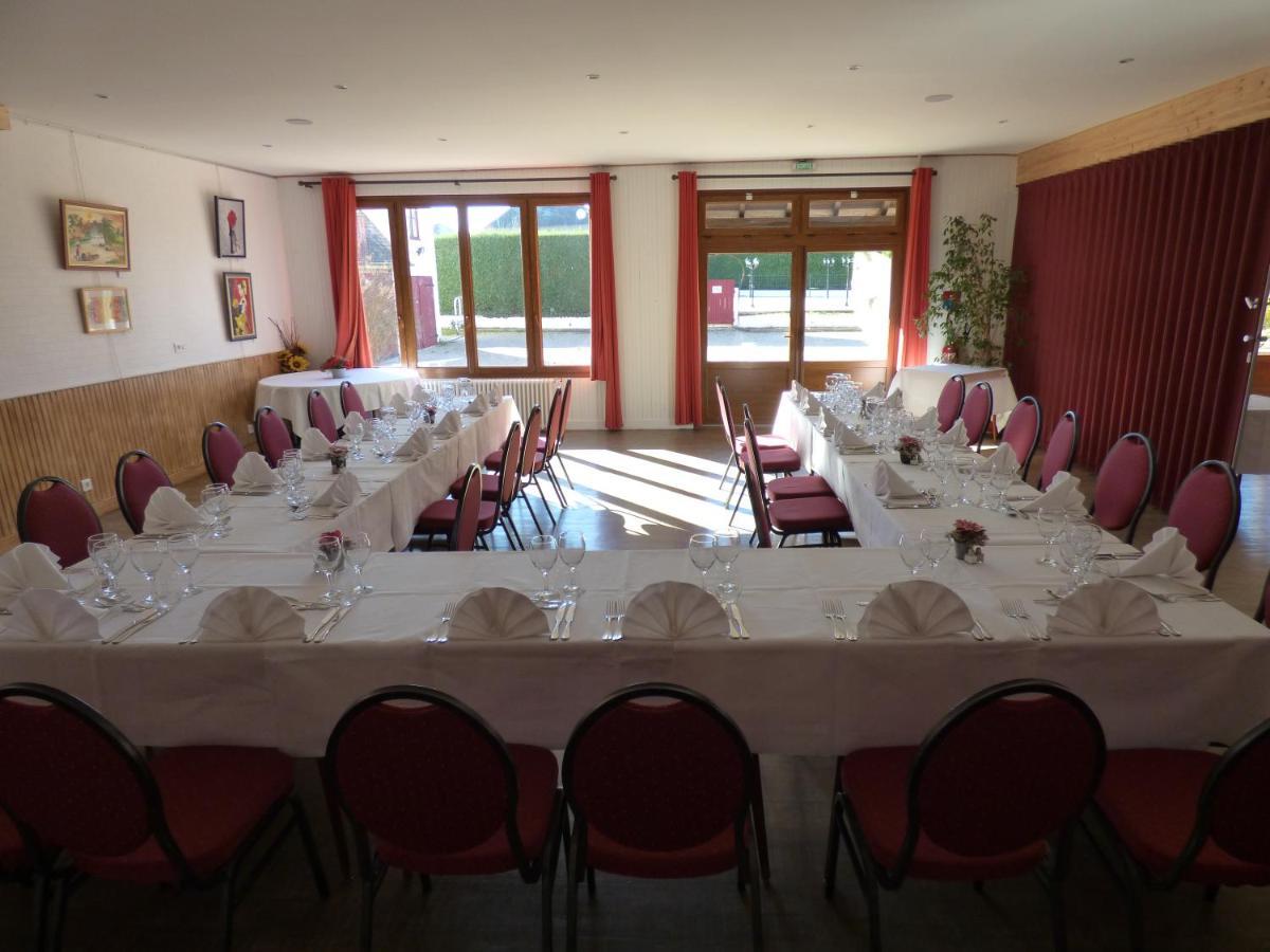 Le Chalet De La Foret Hotel 3 Etoiles Et Restaurant Vierzon Zewnętrze zdjęcie